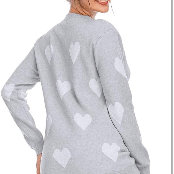 Sweater - Picture 2 of 9